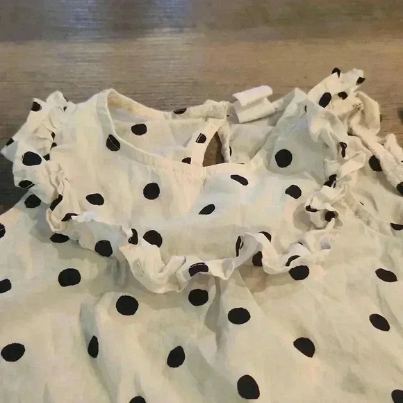 H&M Kids Polka Dot Short Sleeve Top with matching headband Size 12 to 18 months - Picture 2 of 5